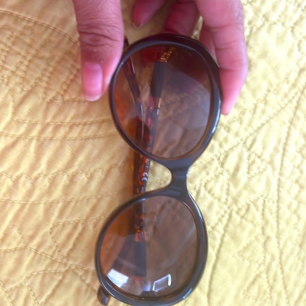 Tory Burch shades